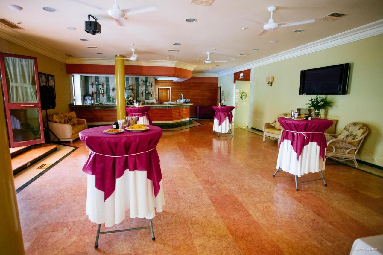Beas de Segura Hotel Avenida מראה חיצוני תמונה