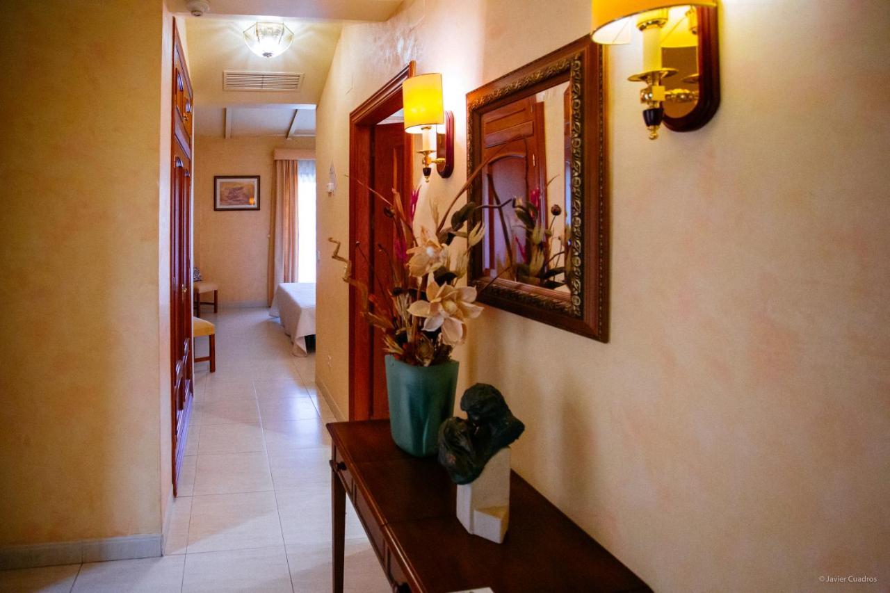 Beas de Segura Hotel Avenida מראה חיצוני תמונה