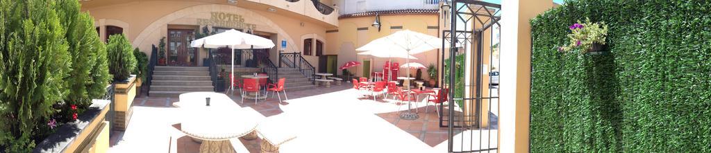 Beas de Segura Hotel Avenida מראה חיצוני תמונה