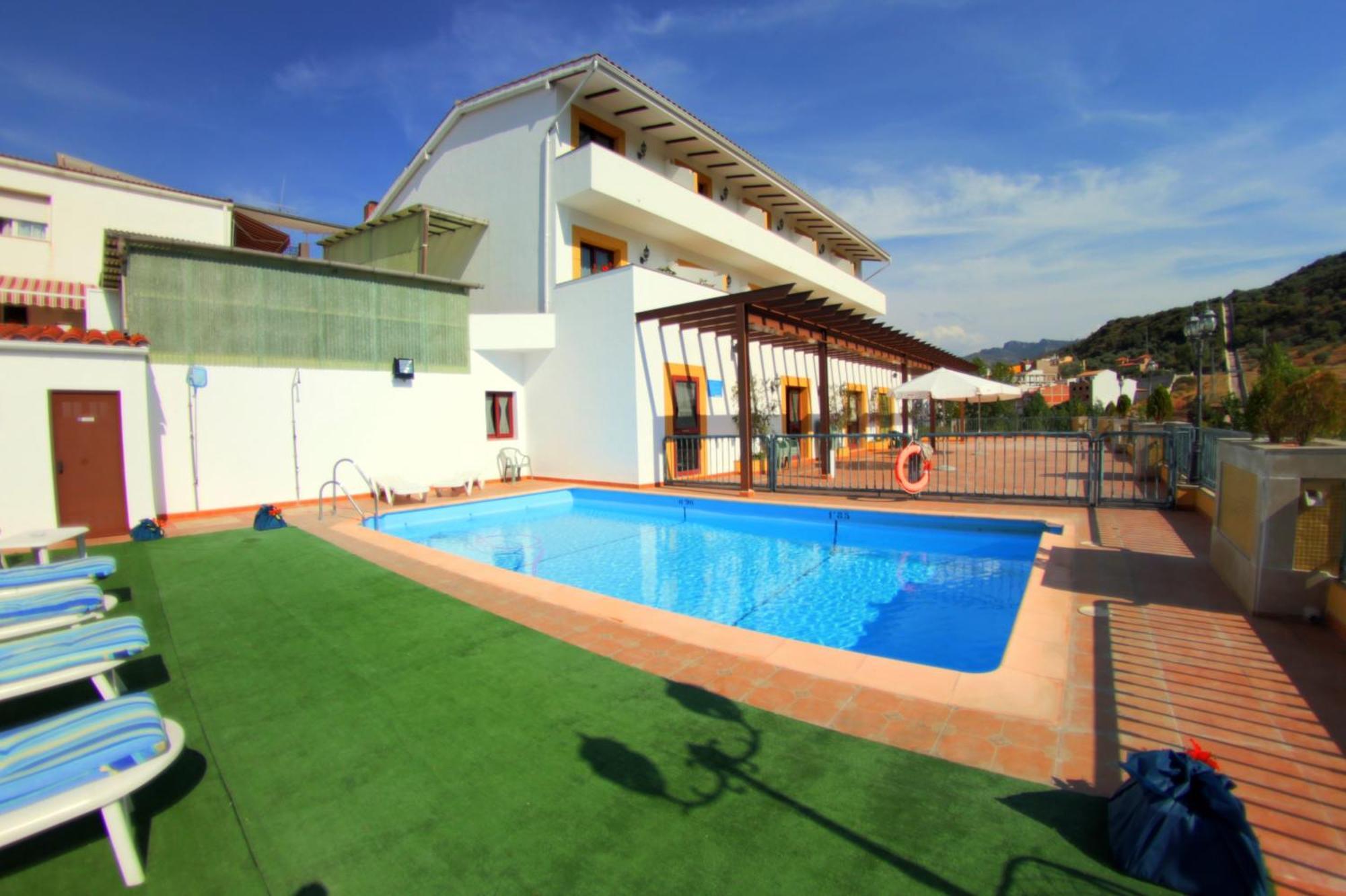 Beas de Segura Hotel Avenida מראה חיצוני תמונה