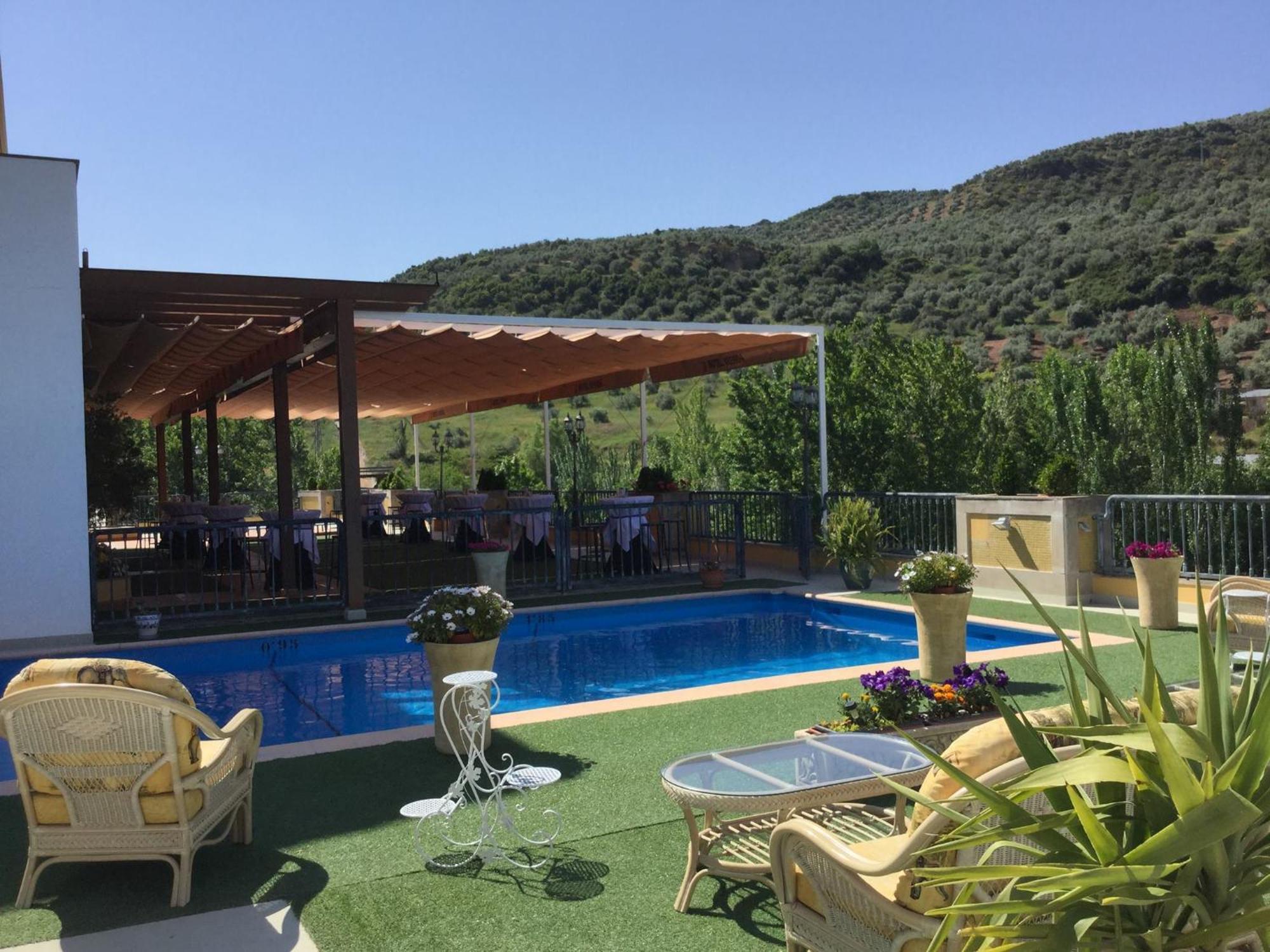 Beas de Segura Hotel Avenida מראה חיצוני תמונה